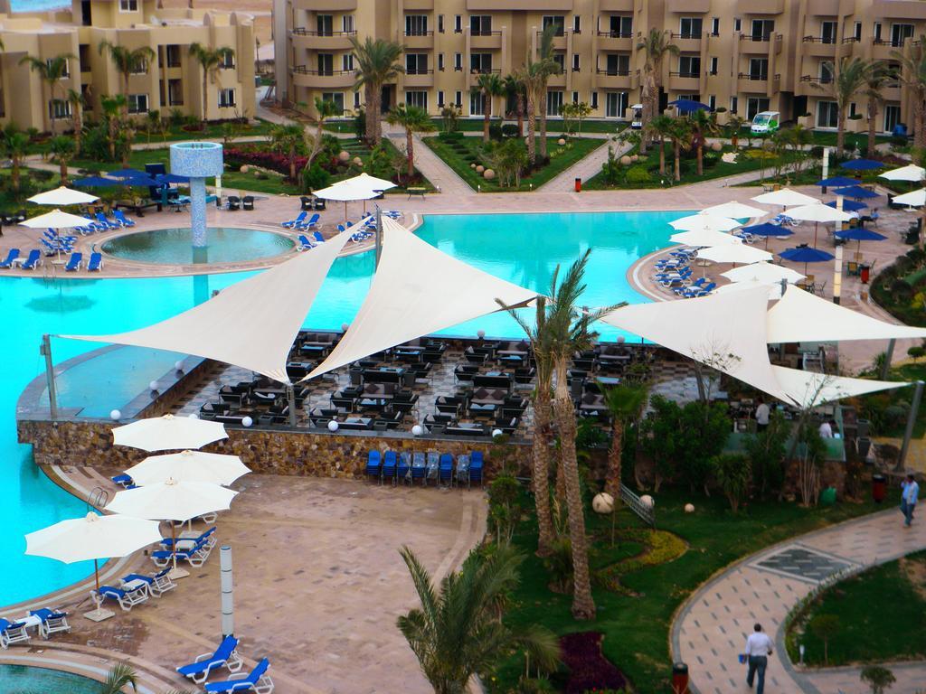 فندق أوشن بلو السخنة عين السخنة المظهر الخارجي الصورة The Royal Mirage Hotel