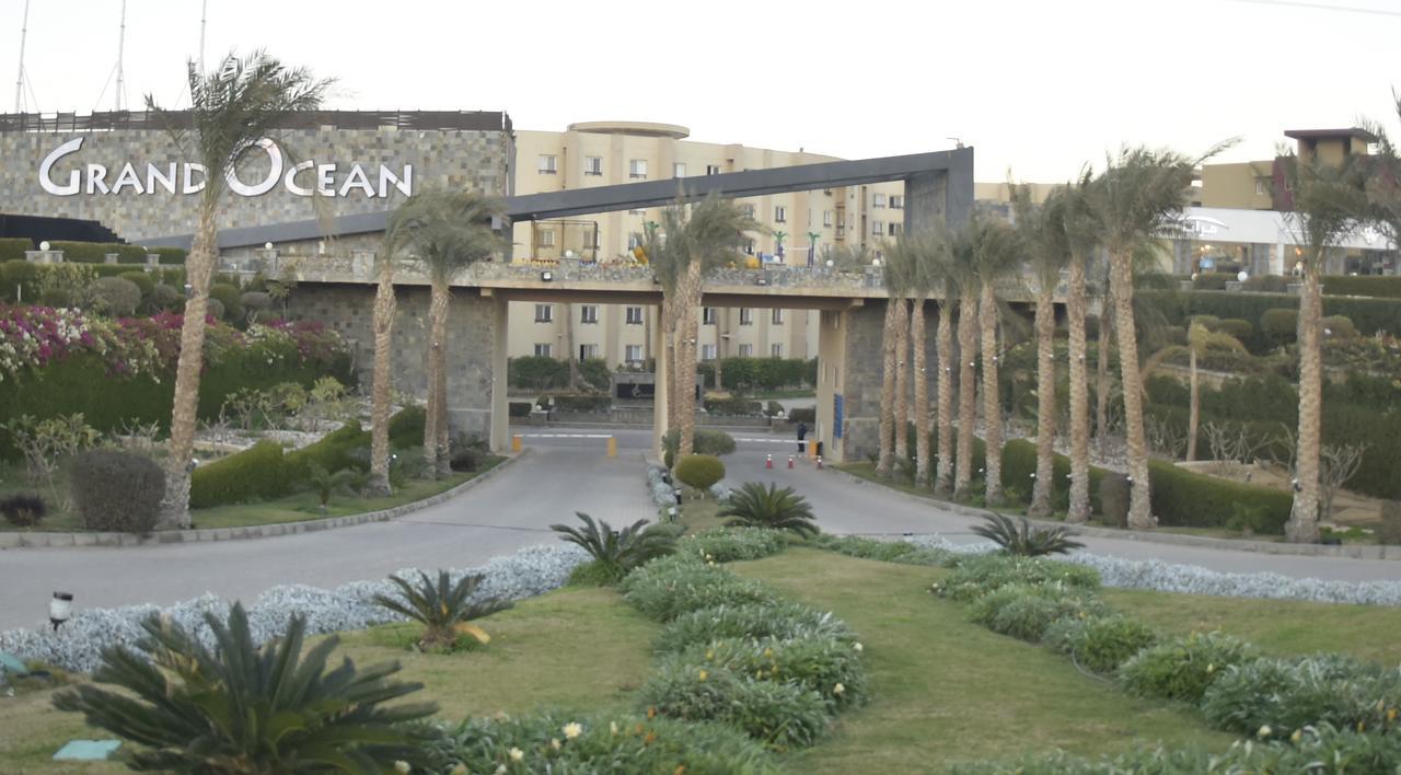 فندق أوشن بلو السخنة عين السخنة المظهر الخارجي الصورة Entrance to the resort